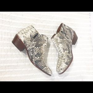 Sam Edelman Petty Python Skin BootiesSize-7 1/2